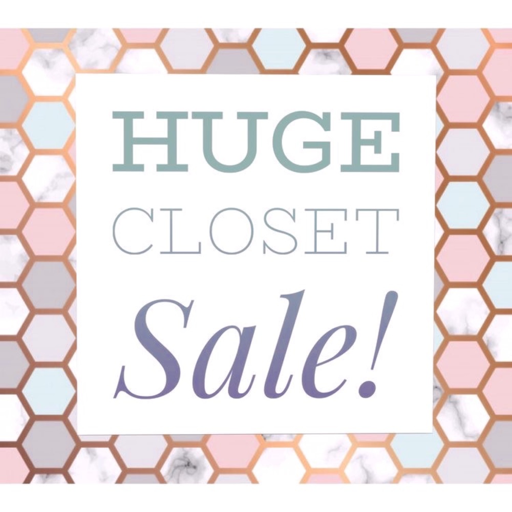 💖Huge sale 💖 Make an offer on any/all items! Bundle for better deals! Donating!